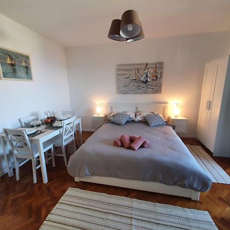 Studio Apartman Fredi Apartment Opatija Exterior photo