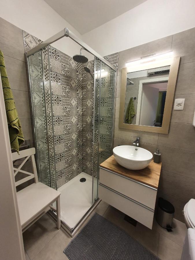 Studio Apartman Fredi Apartment Opatija Exterior photo